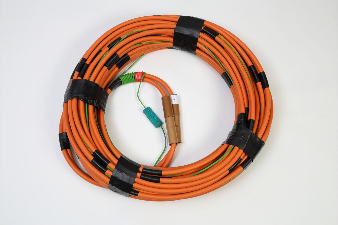 Power cable sets for use with heat treatment units controlling 30V, 40V, 60V and 80V heating elements